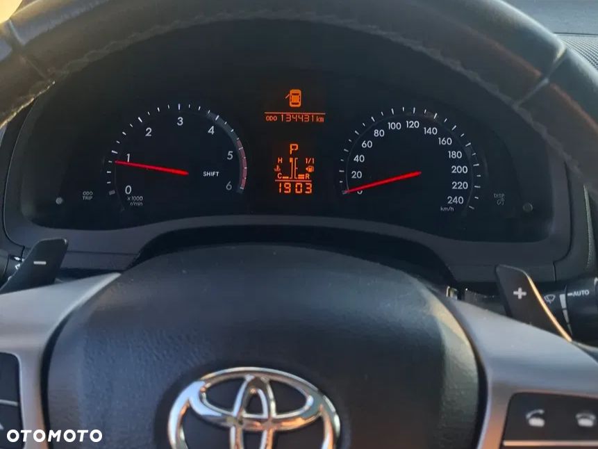 Toyota Avensis - 7