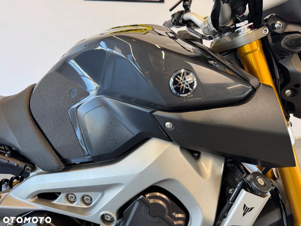Yamaha MT - 10