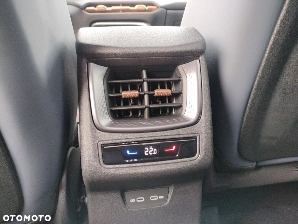 Cupra Terramar 1.5 eTSI mHEV DSG - 22