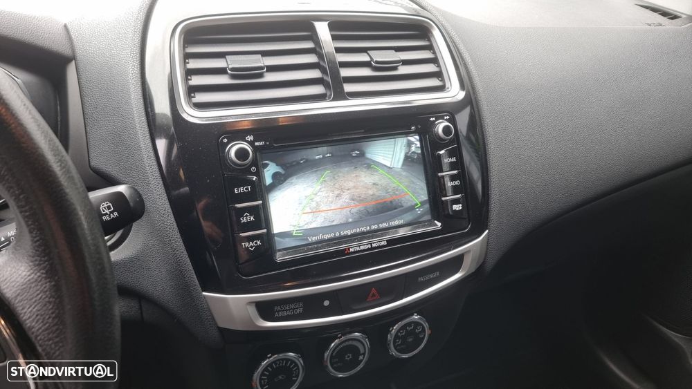 Mitsubishi ASX 1.6 DI-D Instyle - 20