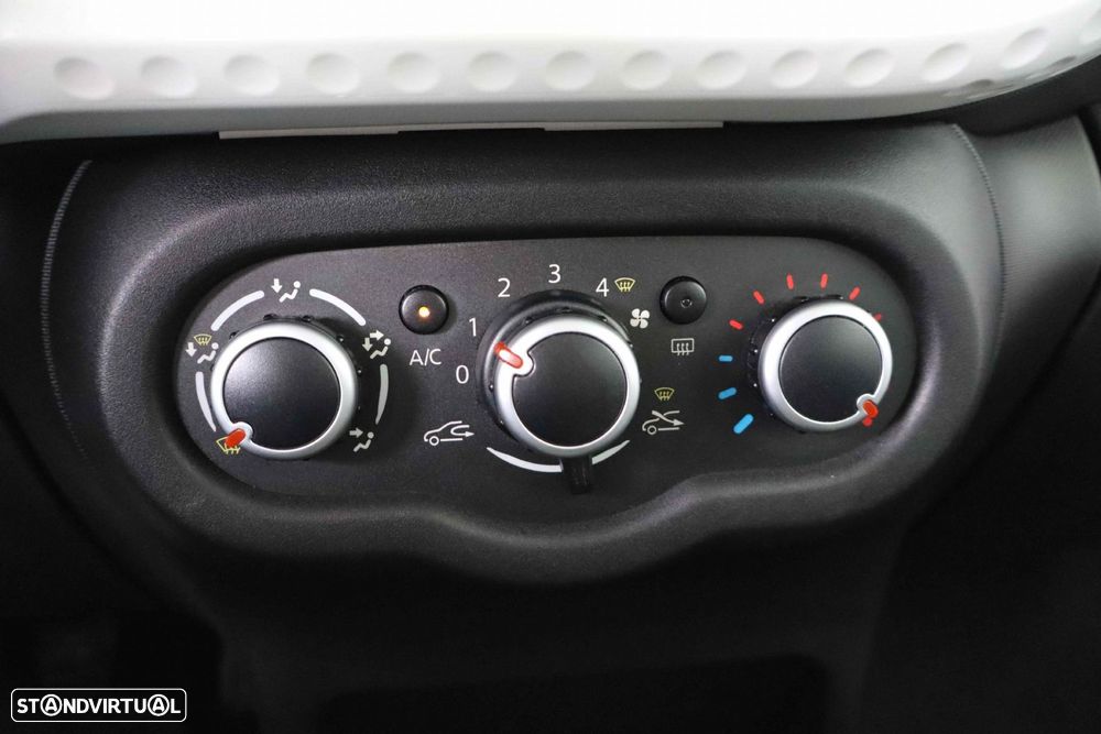 Renault Twingo 1.0 SCe Limited - 27