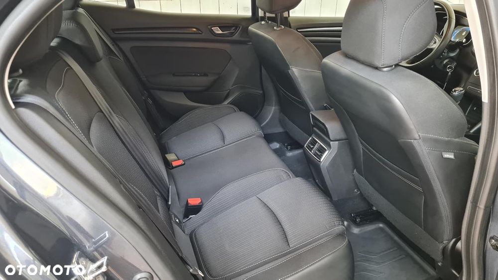 Renault Megane 1.2 Energy TCe Life - 17