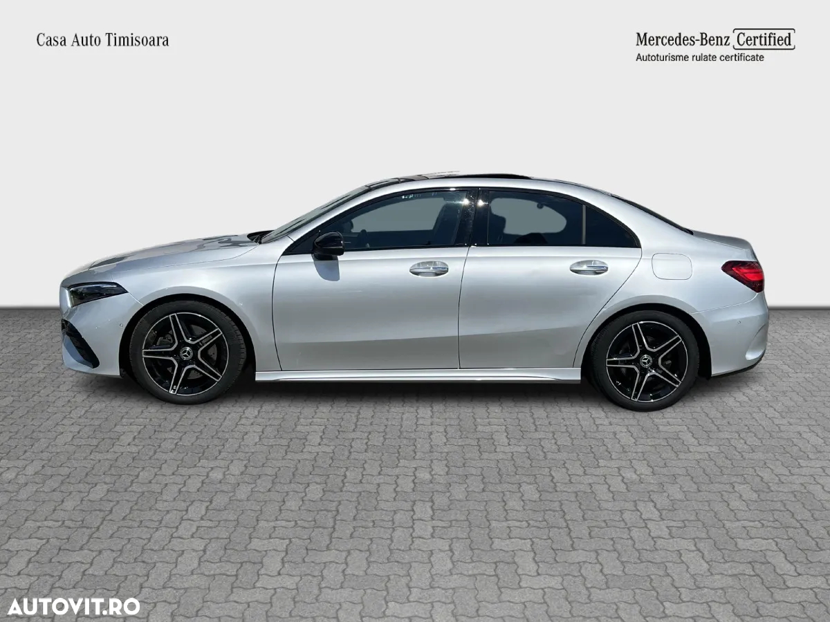 Mercedes-Benz A 220 4MATIC Sedan Aut. - 3