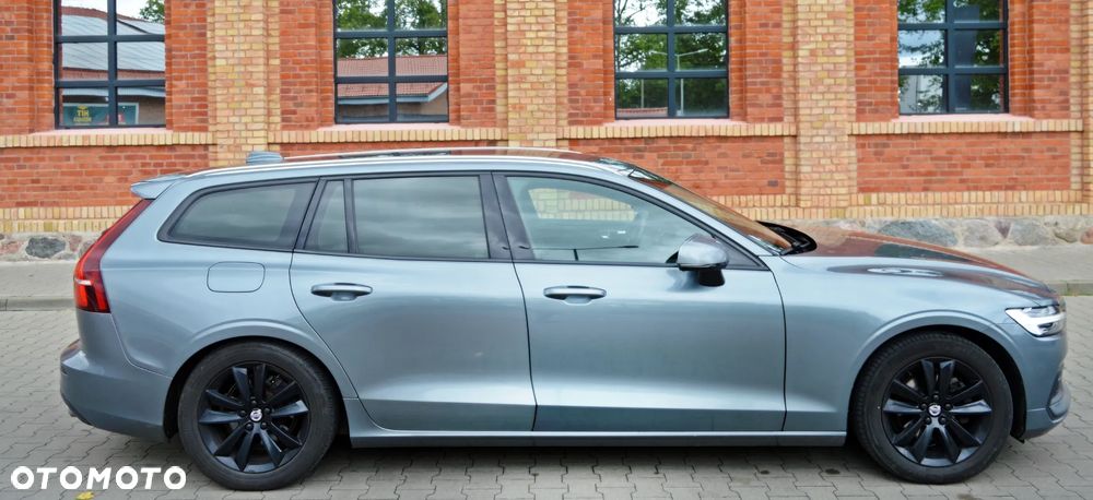 Volvo V60 D3 Momentum Pro - 9
