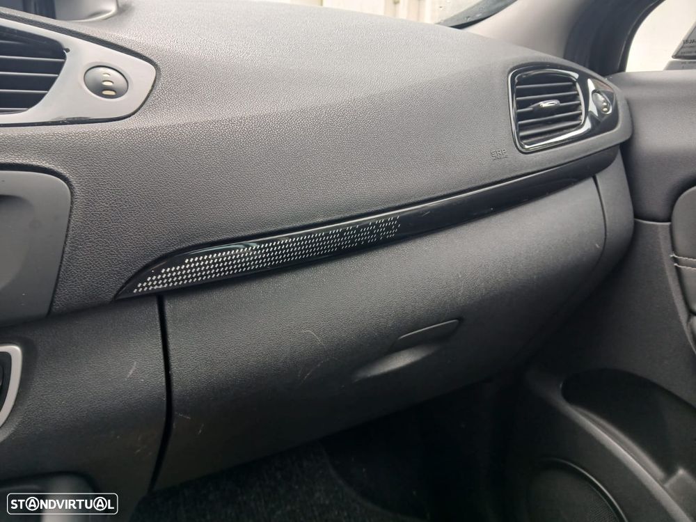 Renault Scénic 1.5 dCi Bose Edtion SS - 18