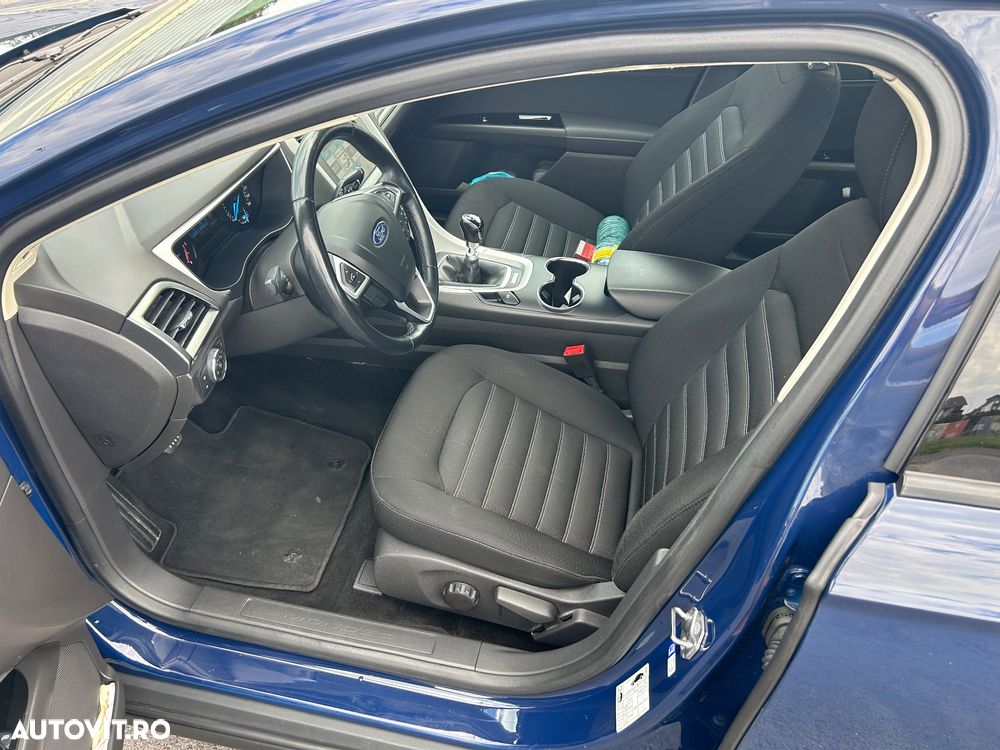 Ford Mondeo 2.0 TDCi Business - 9