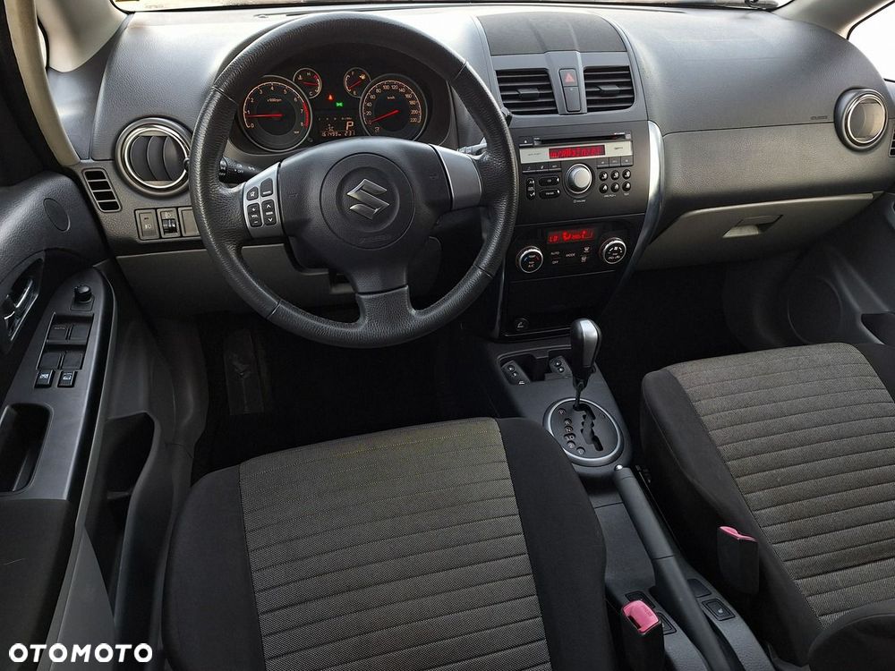 Suzuki SX4 - 5