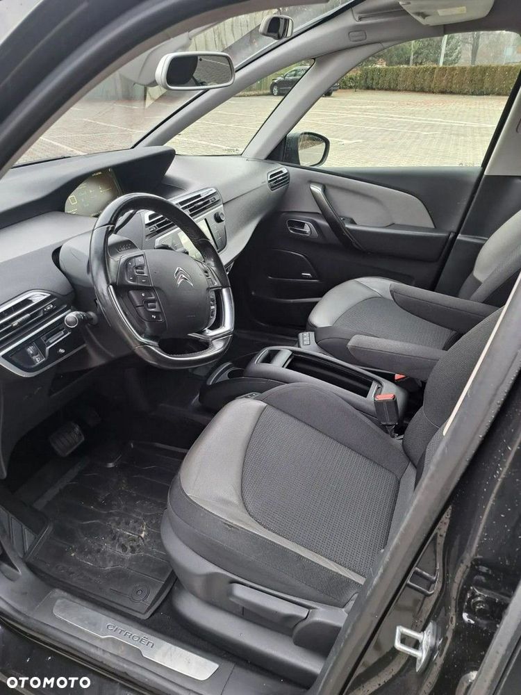 Citroën C4 Picasso - 16