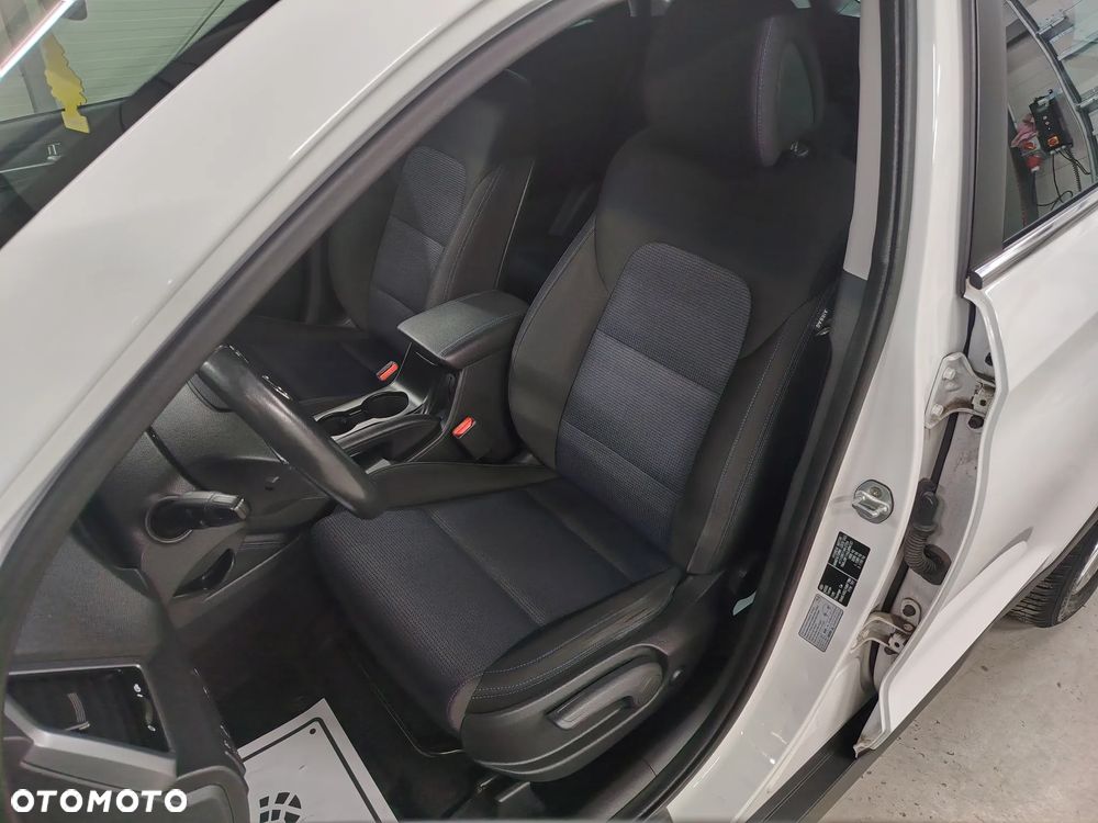 Hyundai Tucson blue 1.6 GDi 2WD Advantage - 20