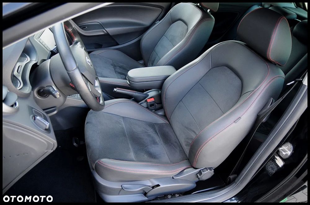 Seat Ibiza SC 1.2 TSI FR - 29
