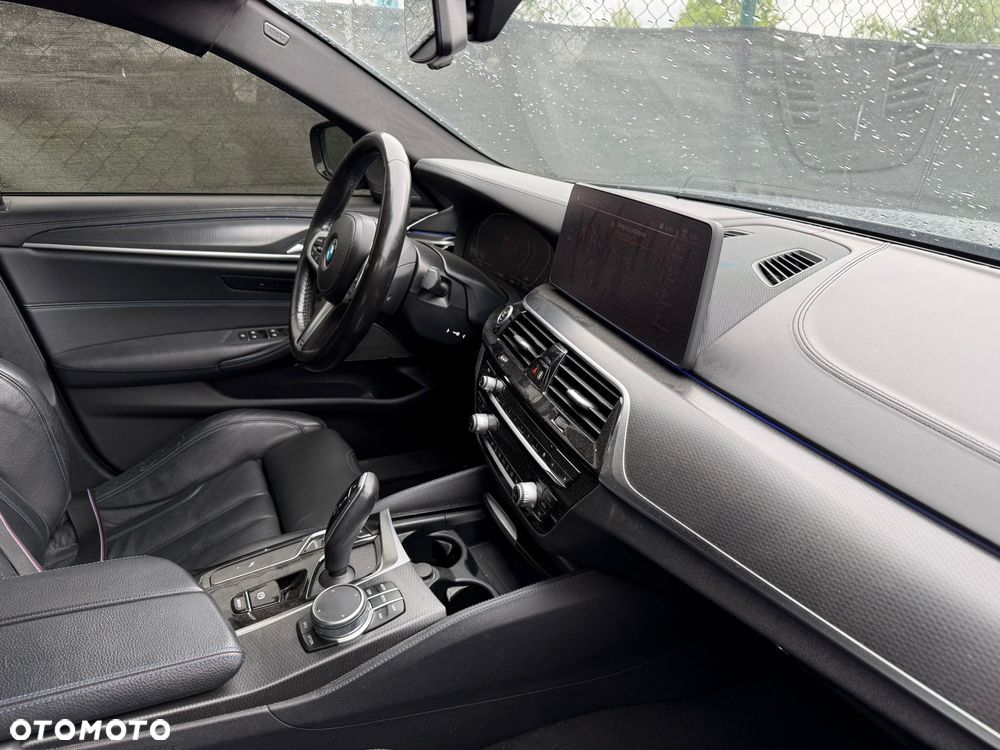 BMW Seria 5 540d xDrive M Sport sport - 14