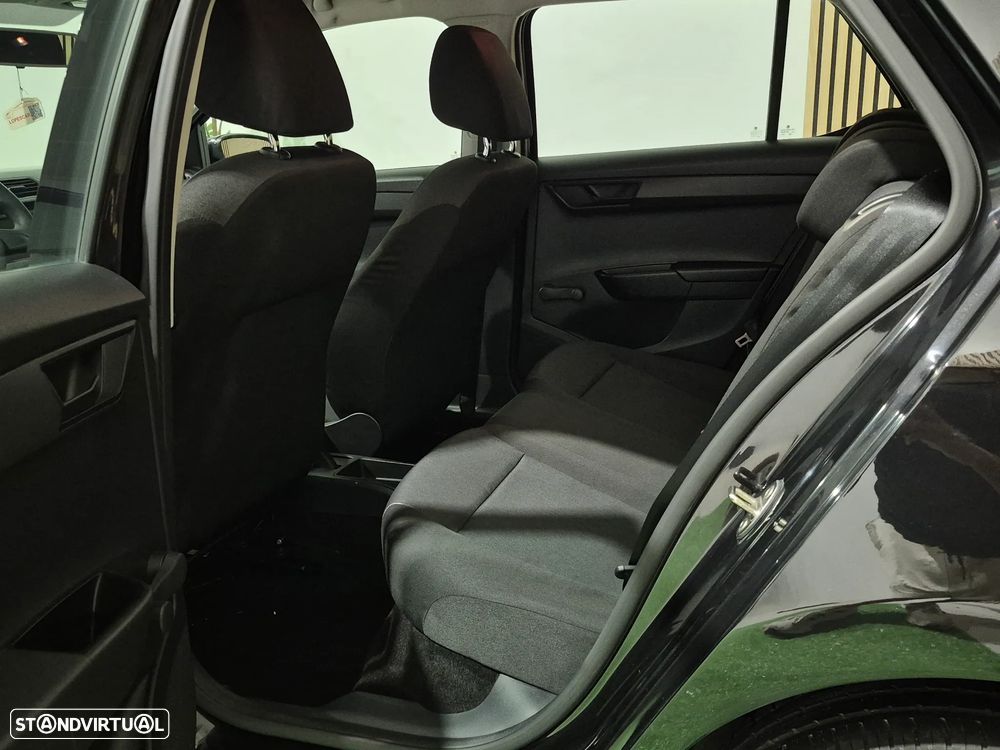 Skoda Fabia 1.0 Style - 10