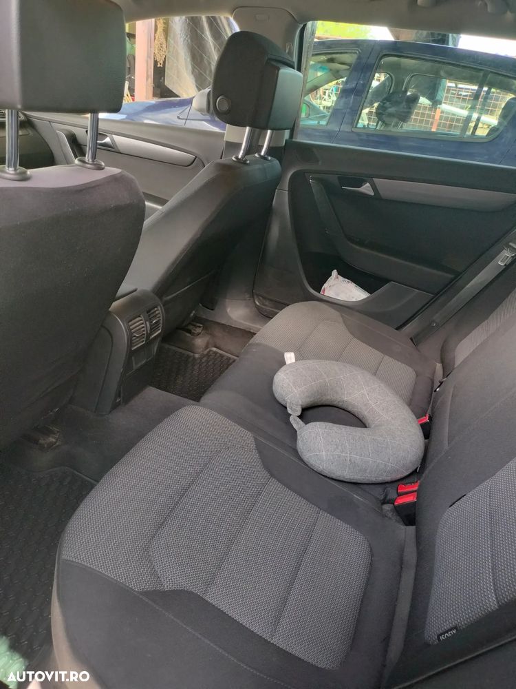 Volkswagen Passat 2.0 Blue TDI DSG SCR Comfortline - 4