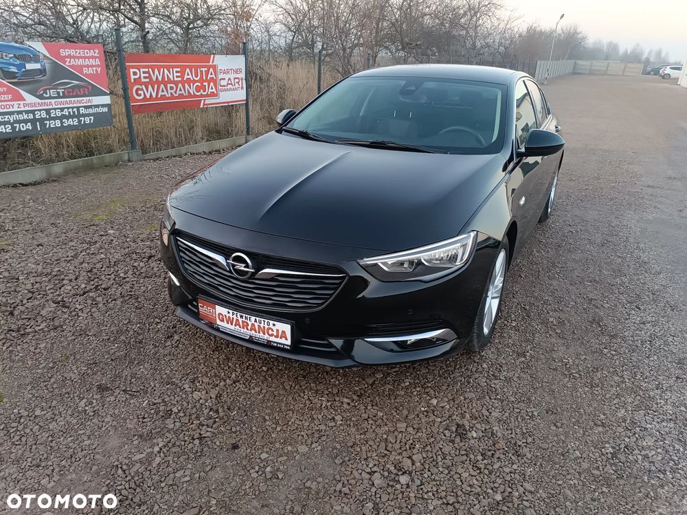 Opel Insignia - 1