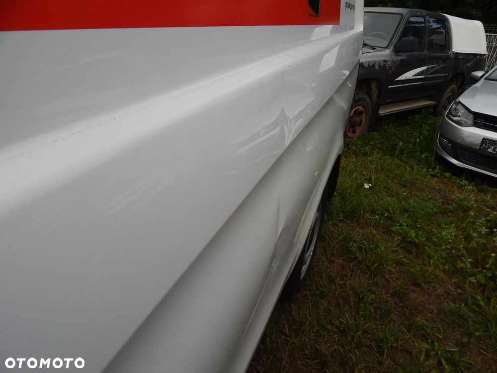 Mercedes-Benz VITO - 13