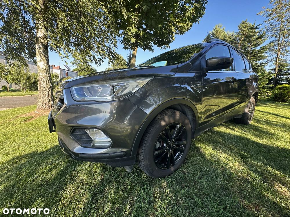 Ford Kuga 2.0 TDCi 2x4 Titanium - 21