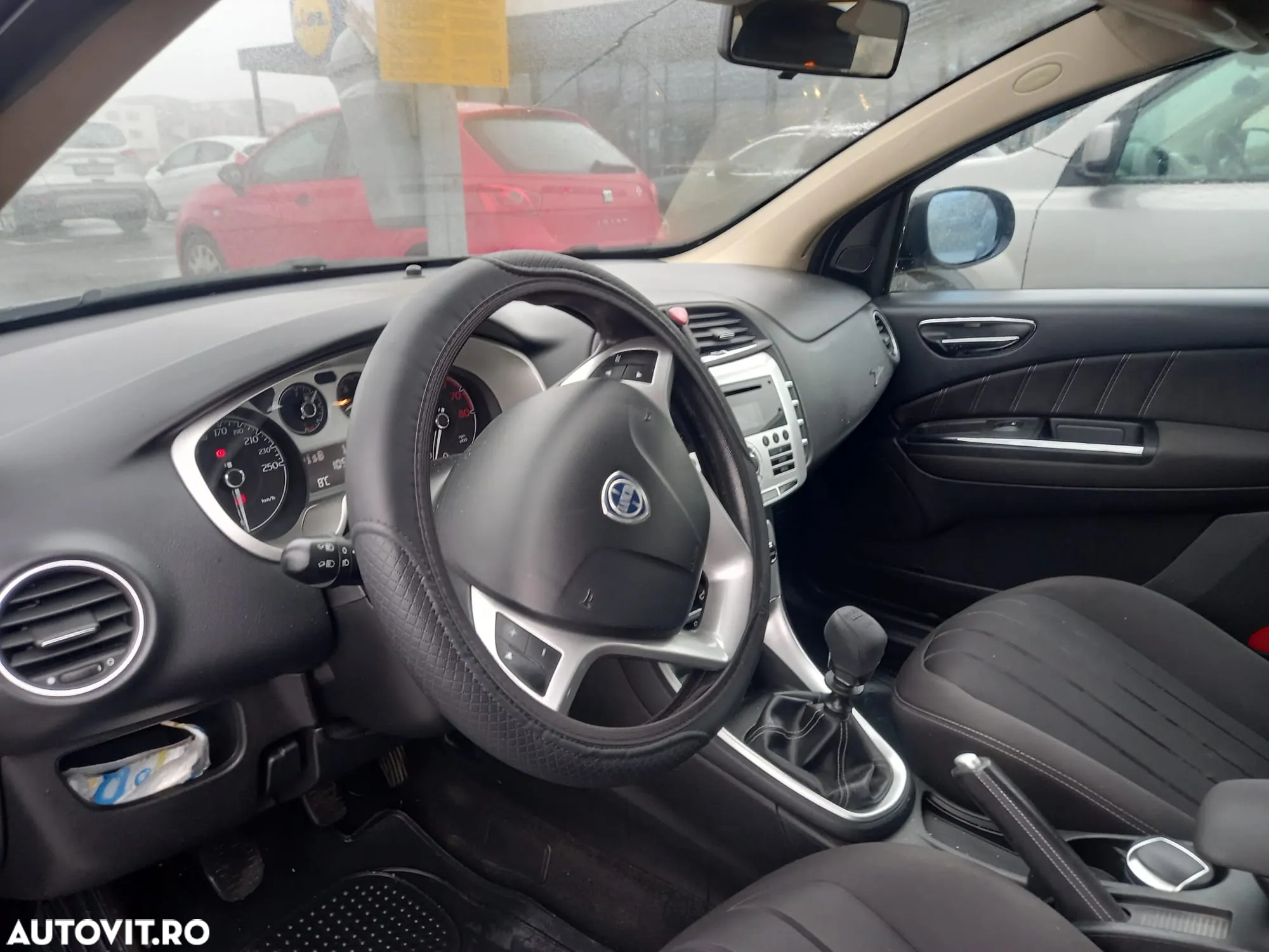 Lancia Delta 1.4 T-Jet Silver - 2