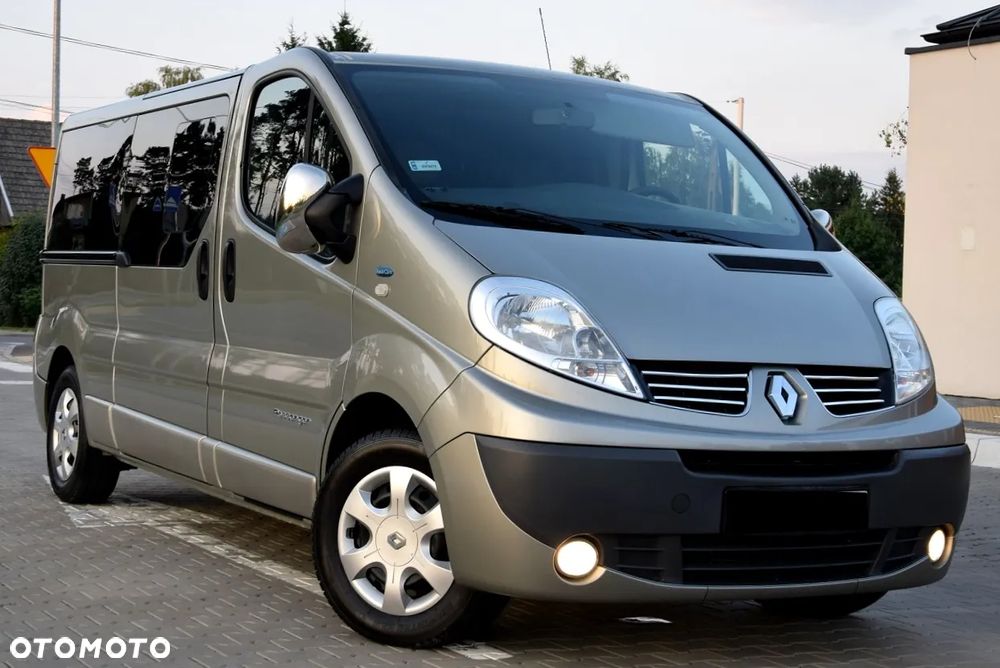 Renault Trafic Grand Passenger Pack Clim - 28