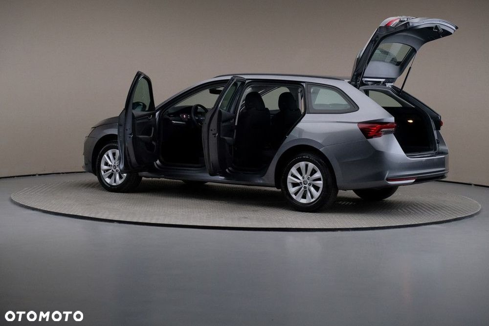 Skoda Octavia 2.0 TDI Essence DSG - 7