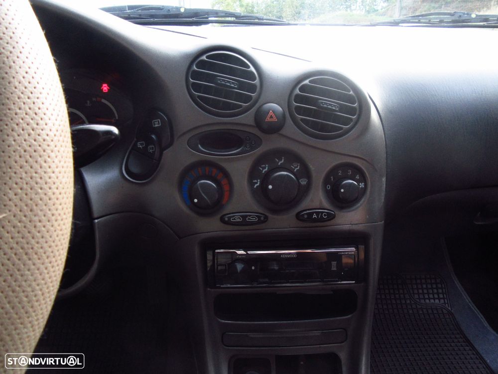 Hyundai Coupe 1.6 16V - 14