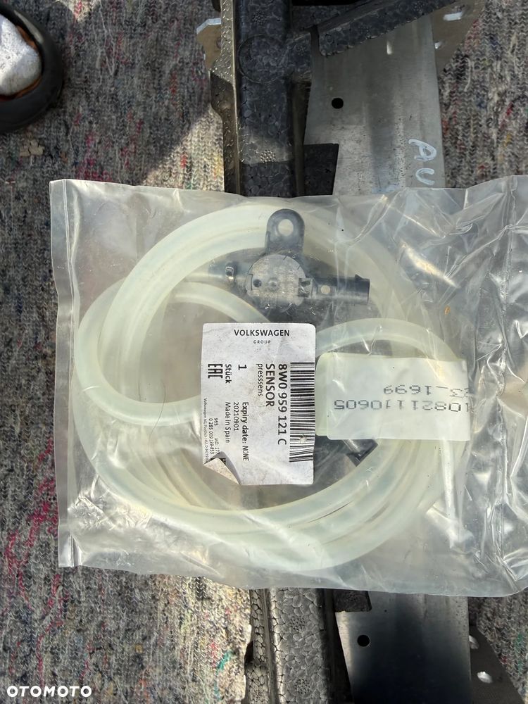 BELKA PRZÓD A4 B9 8W0 ABSORBER CZUJNIK KOMPLET - 3