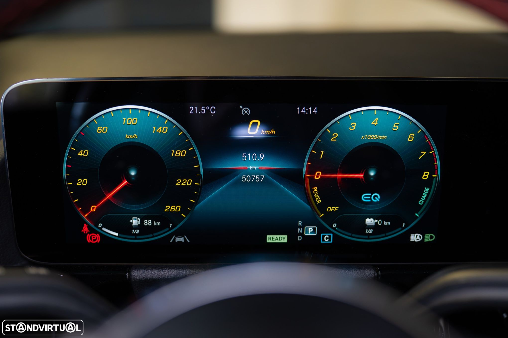 Mercedes-Benz GLA 250 e AMG Line - 33