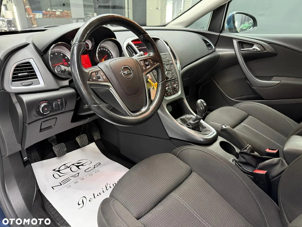 Opel Astra 1.4 Turbo Sports Tourer - 23