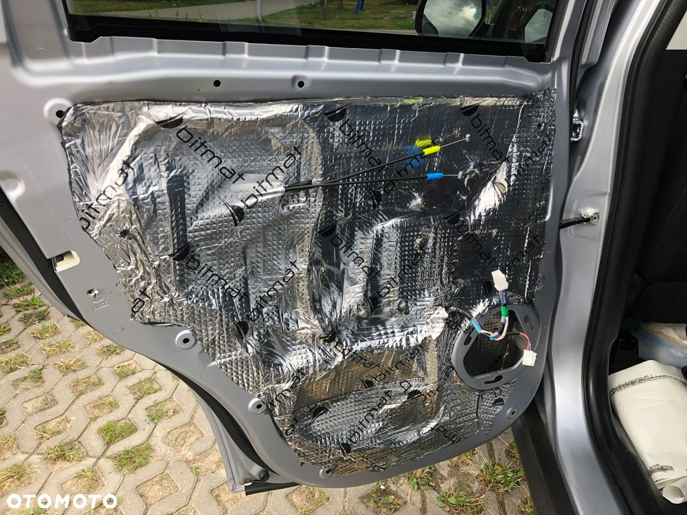 Mitsubishi ASX 1.6 Inform - 16