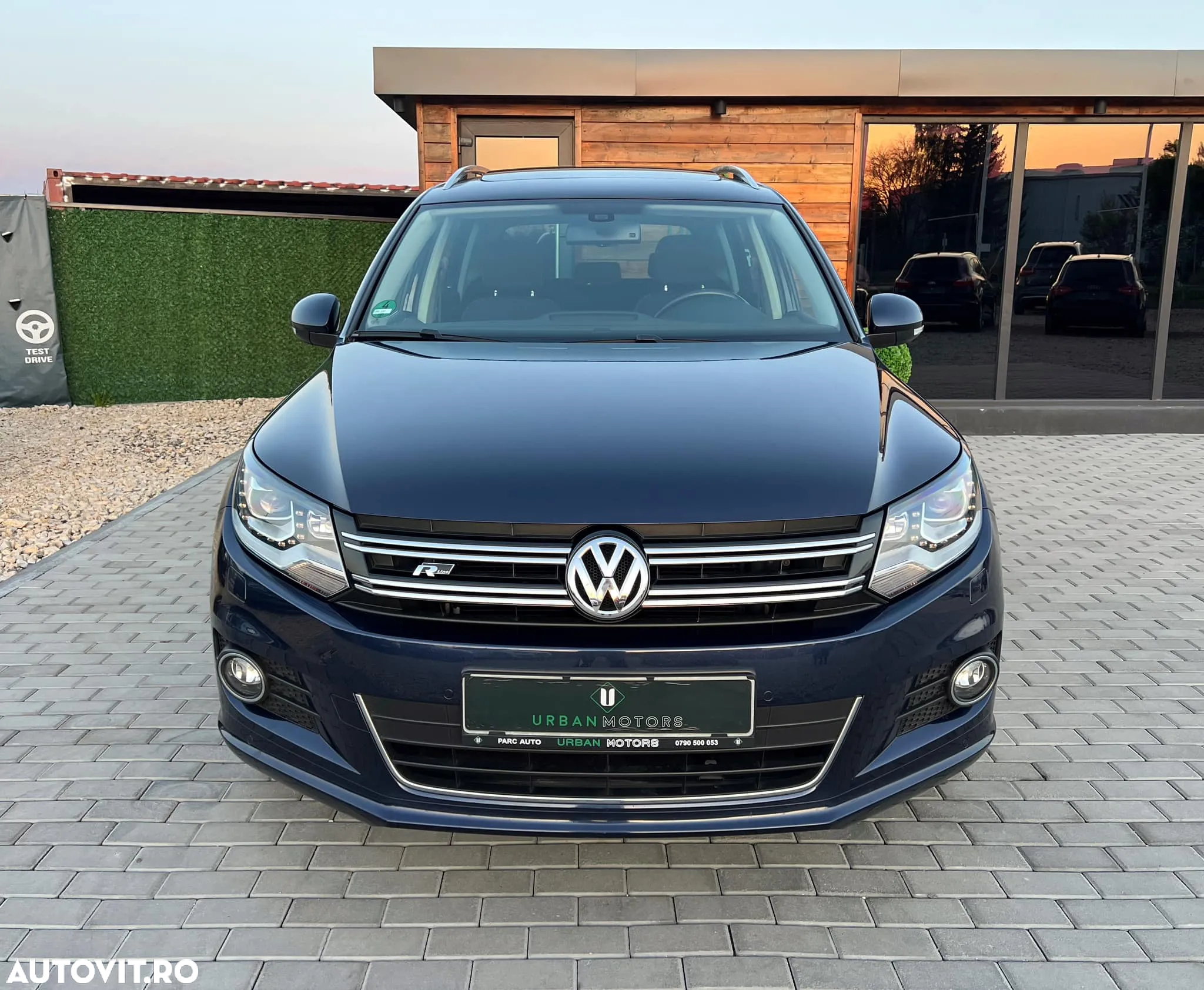 Volkswagen Tiguan 2.0 TDI DPF 4Motion BlueMotion Technology DSG Cup Sport & Style - 15