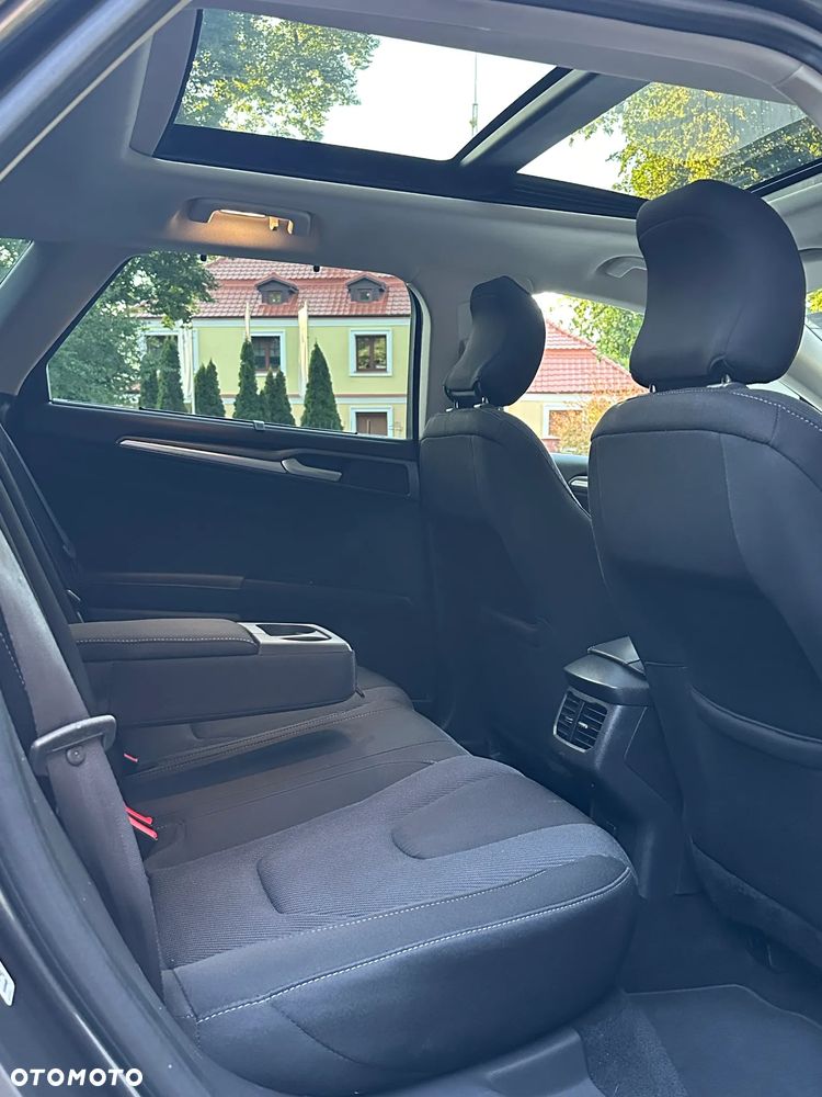 Ford Mondeo 2.0 TDCi Titanium - 13