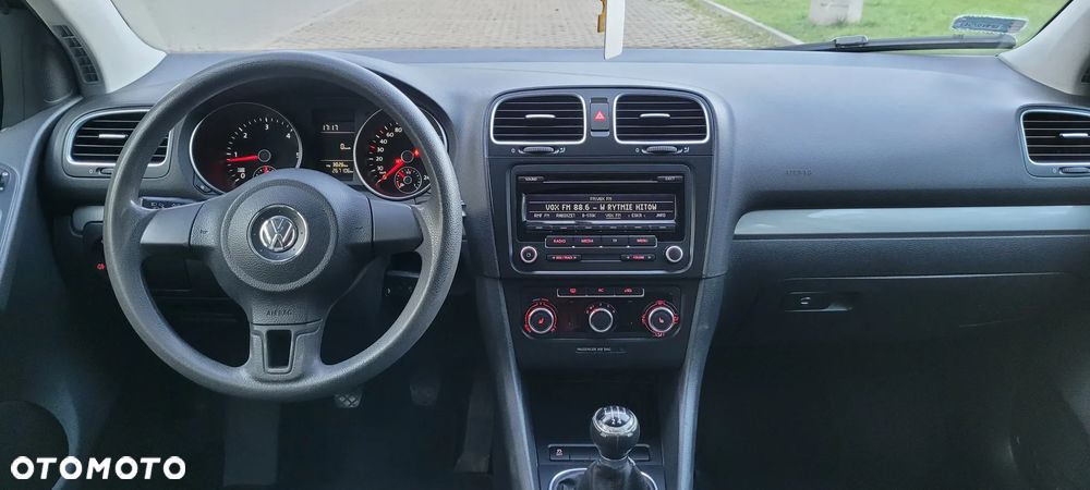 Volkswagen Golf 1.6 TDI DPF Comfortline - 6