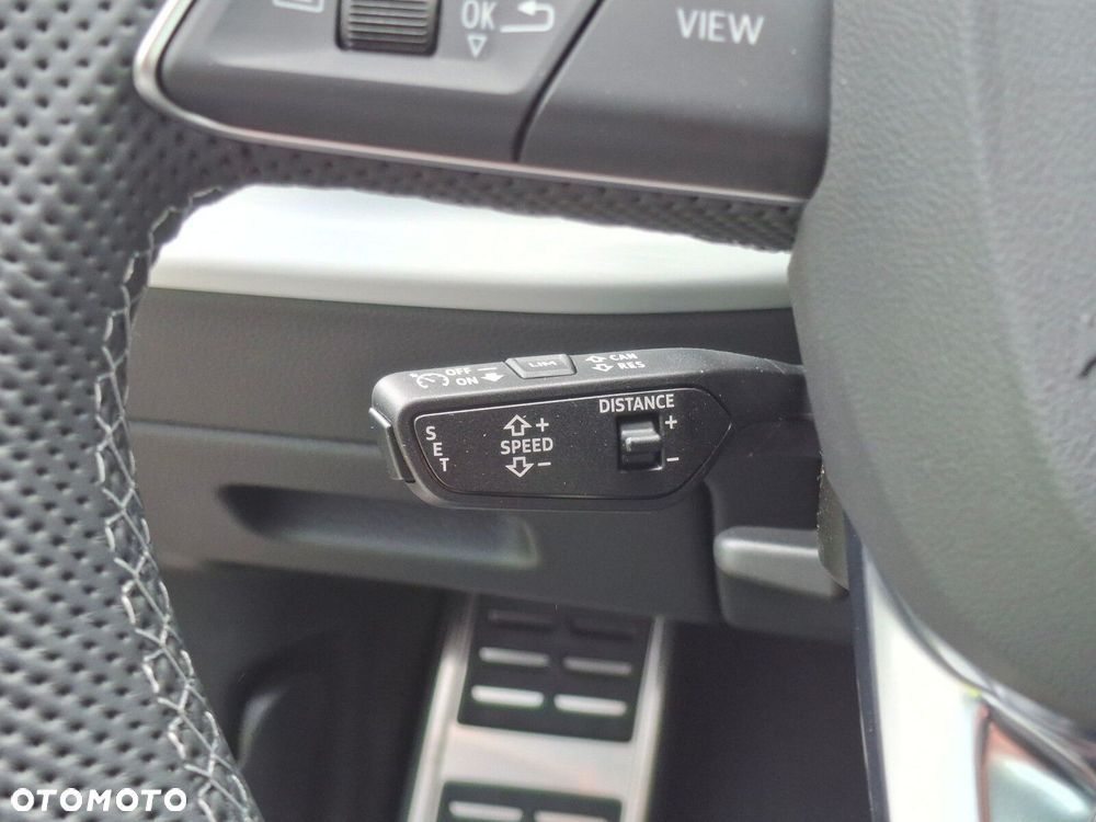 Audi Q8 - 35
