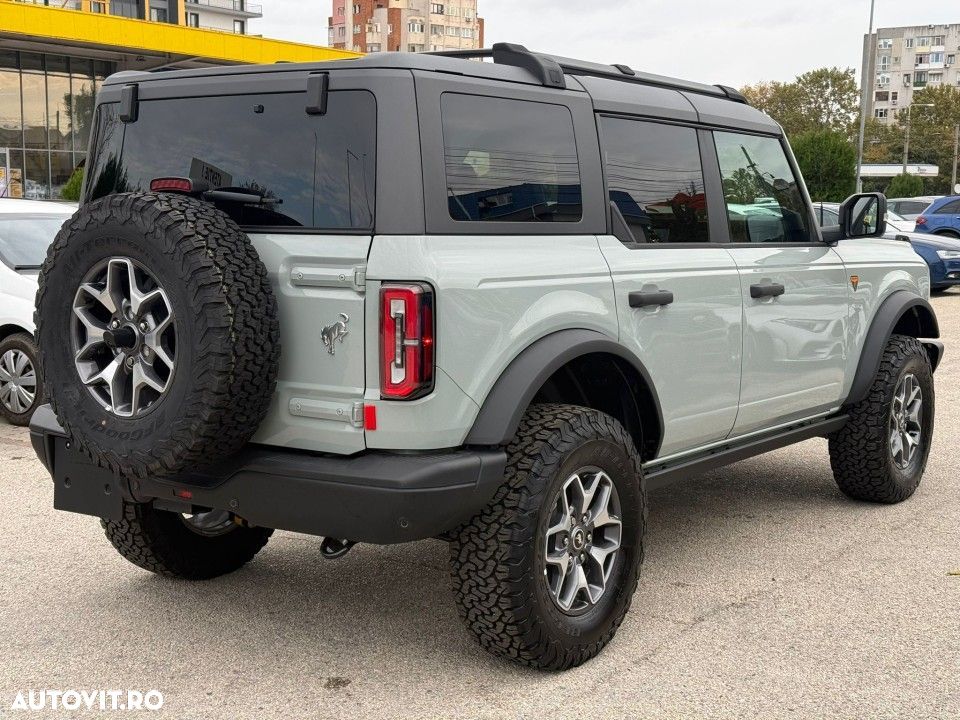 Ford Bronco 2.7L V6 Ecoboost Badlands - 8