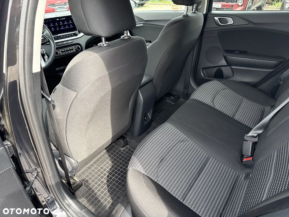 Kia XCeed 1.5 T-GDI M DCT - 25