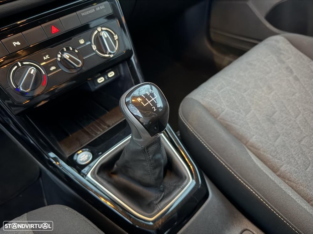 VW T-Cross 1.0 TSI OPF Life - 19