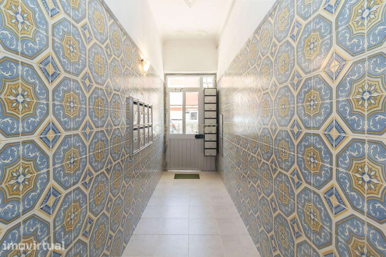 Apartamento T2 Remodelado em Alhos Vedros, Moita - Grande imagem: 5/50