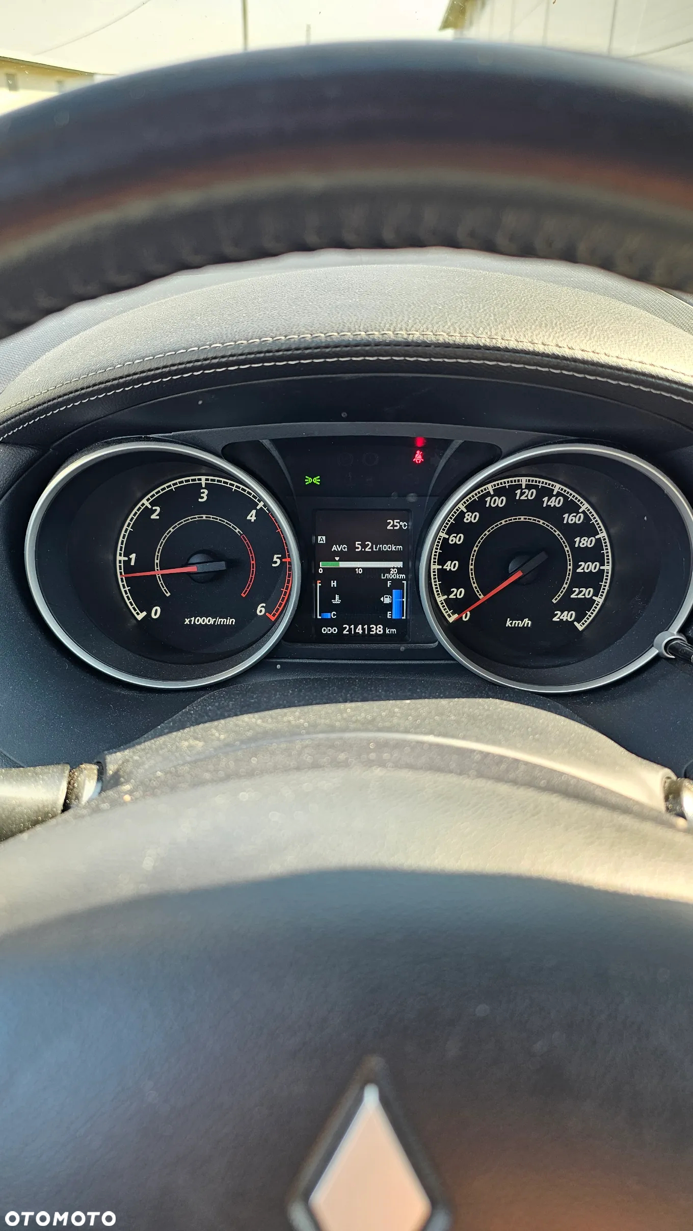 Mitsubishi Outlander 2.2 DID Intense EU5 - 3