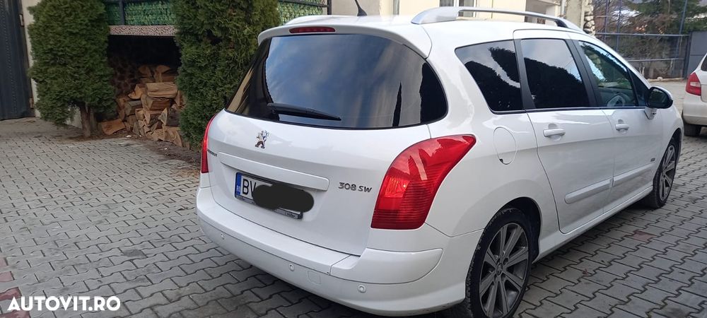 Peugeot 308 120 VTi Family - 9