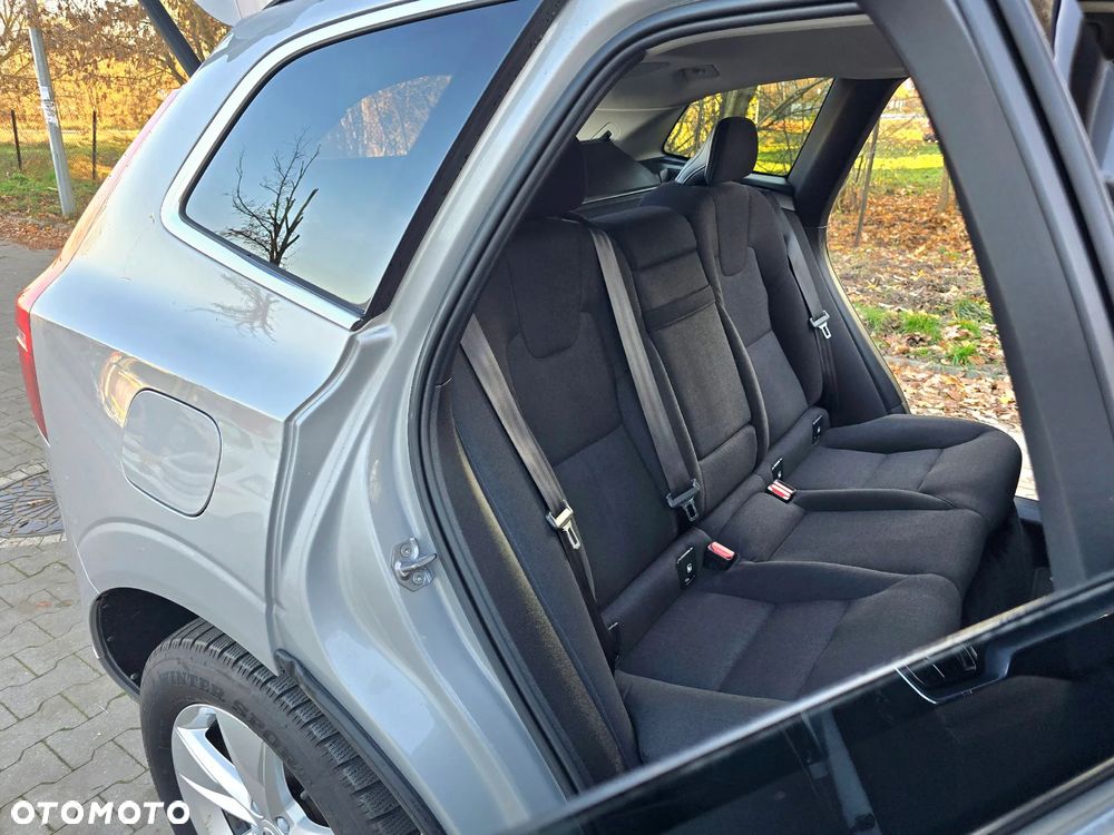 Volvo XC 60 D5 SCR AWD Momentum - 16