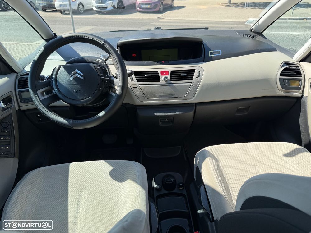 Citroën C4 Picasso 1.6 HDi Exclusive CMP6 - 23
