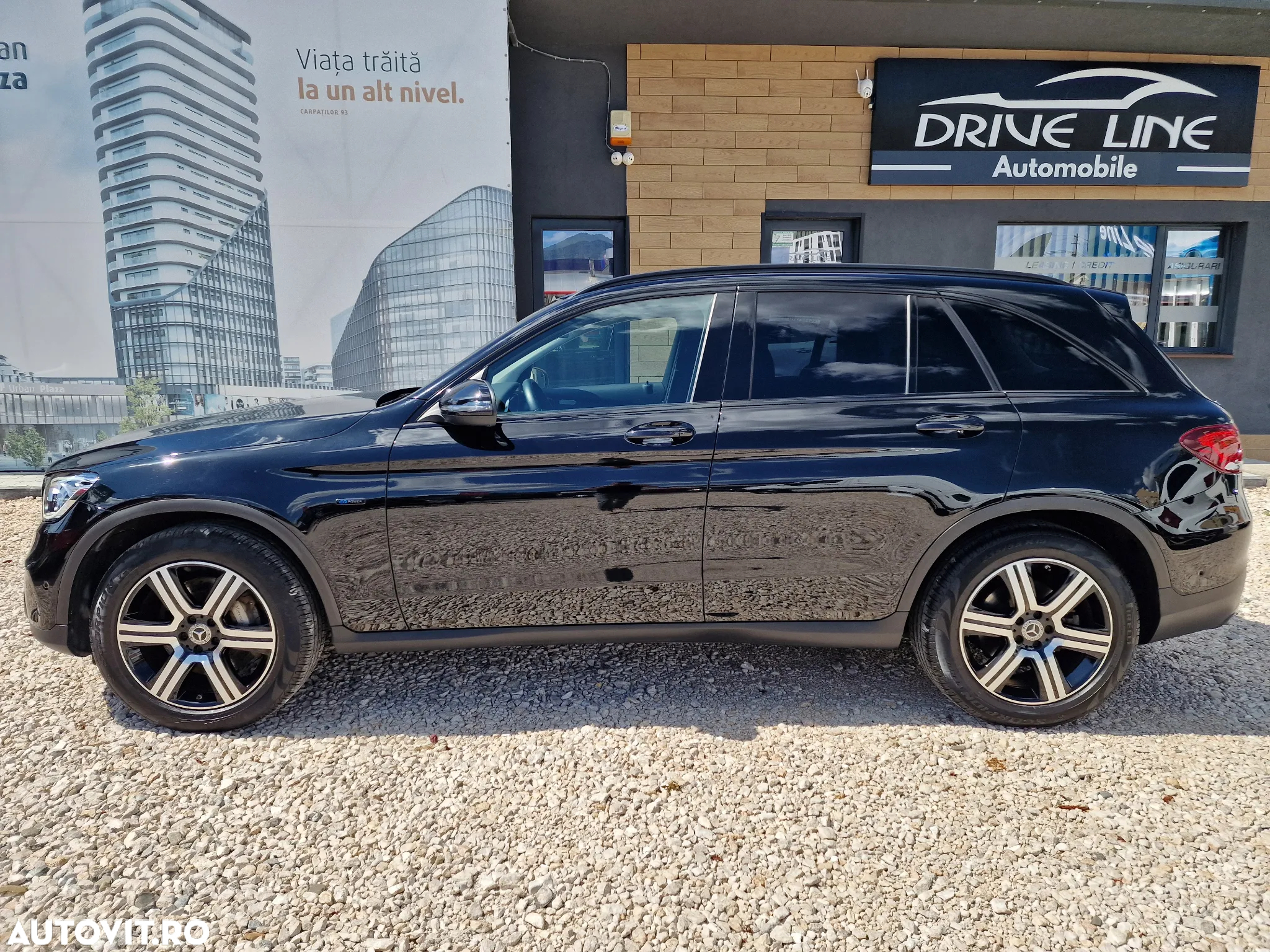 Mercedes-Benz GLC 300 de 4Matic 9G-TRONIC - 14