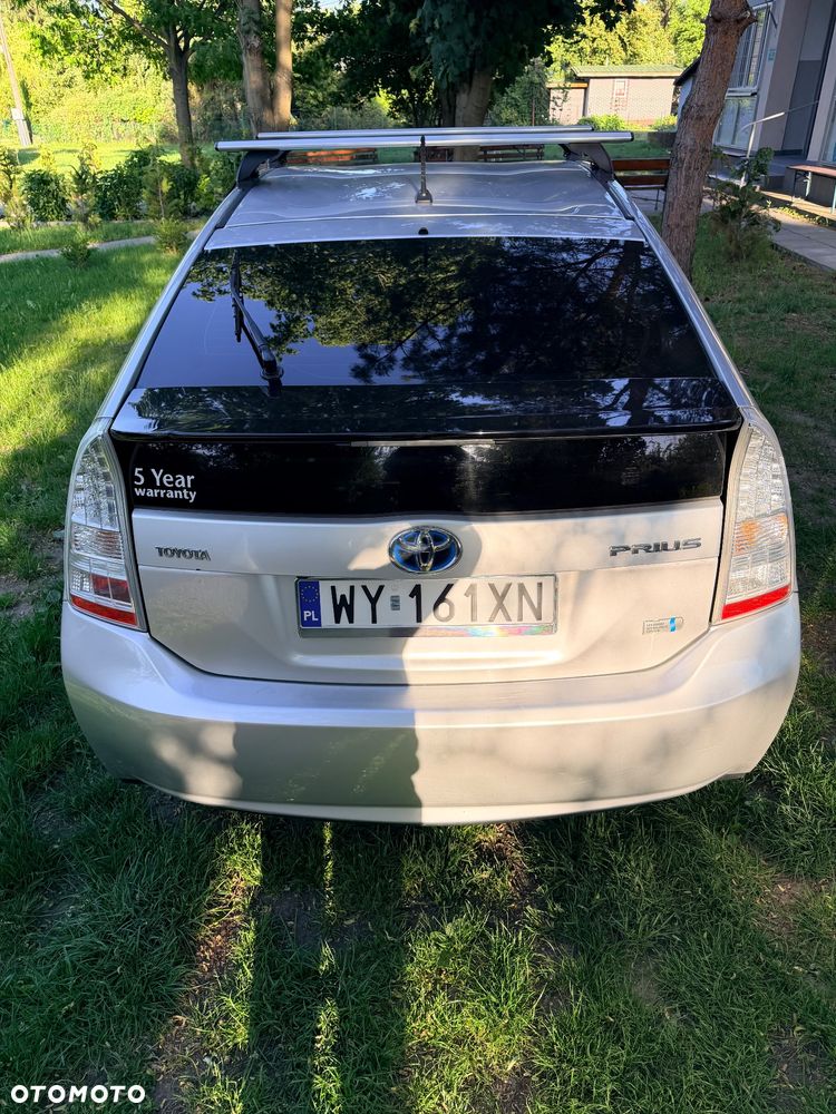 Toyota Prius 1.8 HSD Prestige - 7