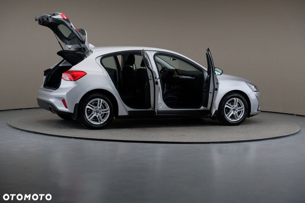 Ford Focus - 6