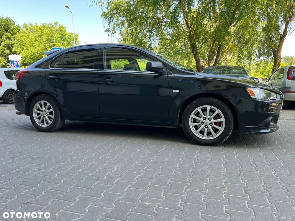 Mitsubishi Lancer - 9