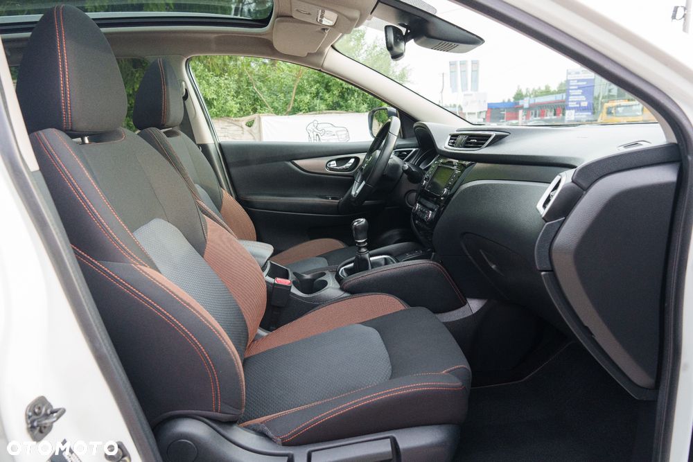 Nissan Qashqai 1.3 DIG-T N-Motion - 15