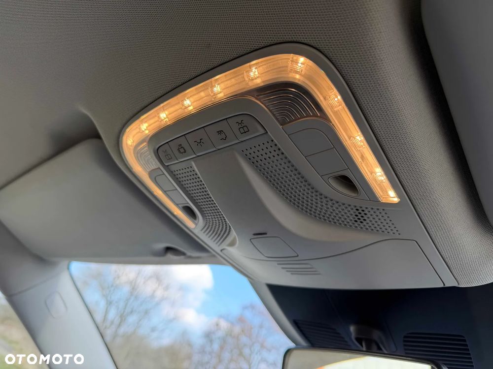 Mercedes-Benz Vito CDI Tourer Pro 447.703 - 32