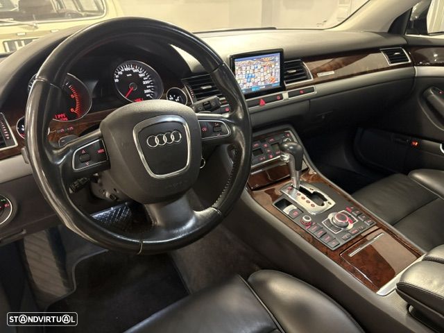 Audi A8 3.0 TDi V6 quattro Tiptronic - 33