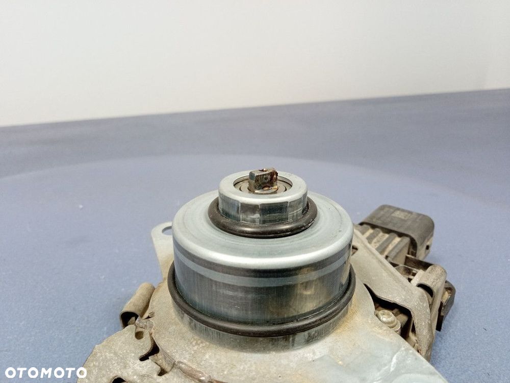 BMW 7 G11 G12 NASTAWNIK REDUKTORA xDrive 8670279 - 9