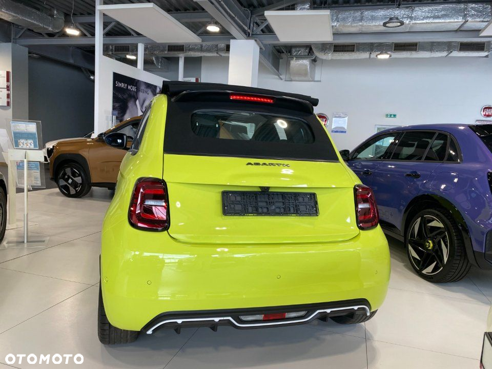 Abarth 500e - 3