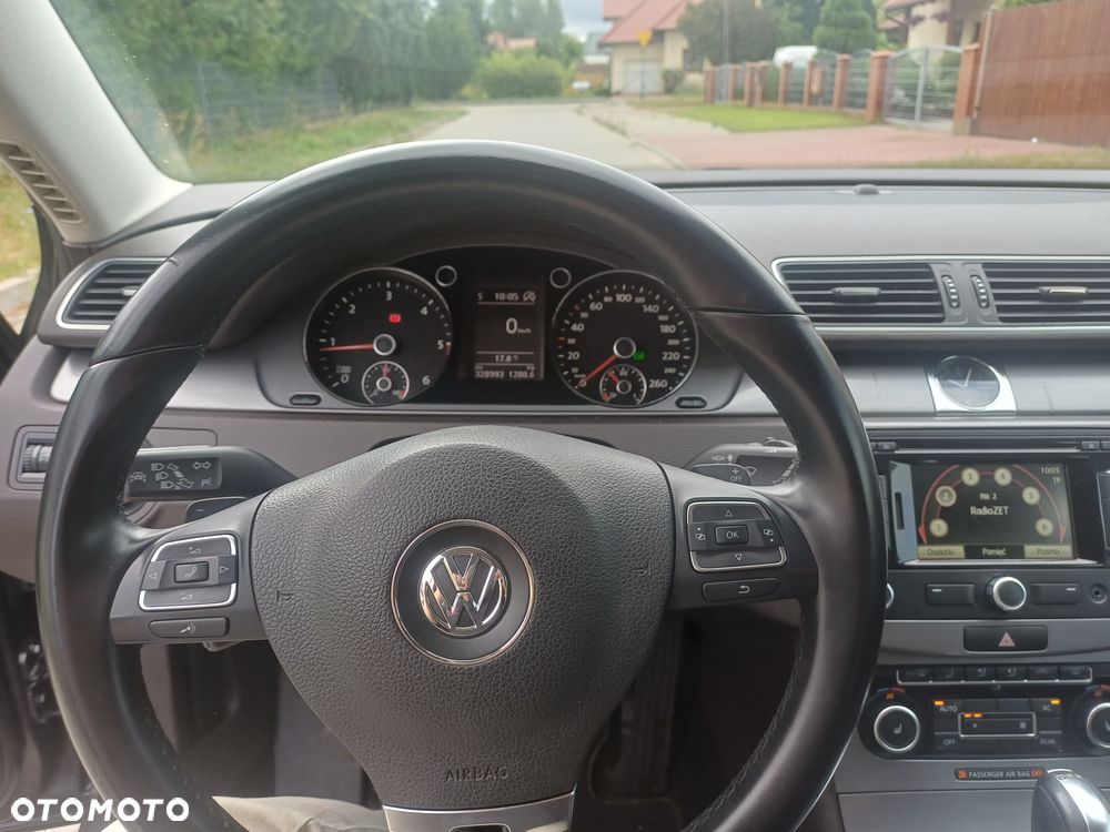 Volkswagen Passat 2.0 TDI 4Mot Highline DSG - 10